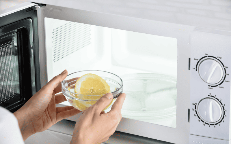 How to get smell out of microwave
