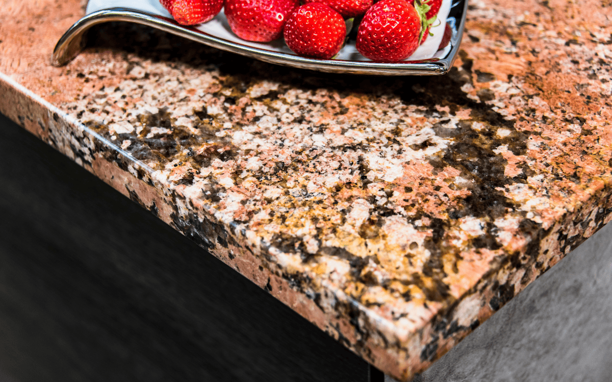 How to remove stain from granite