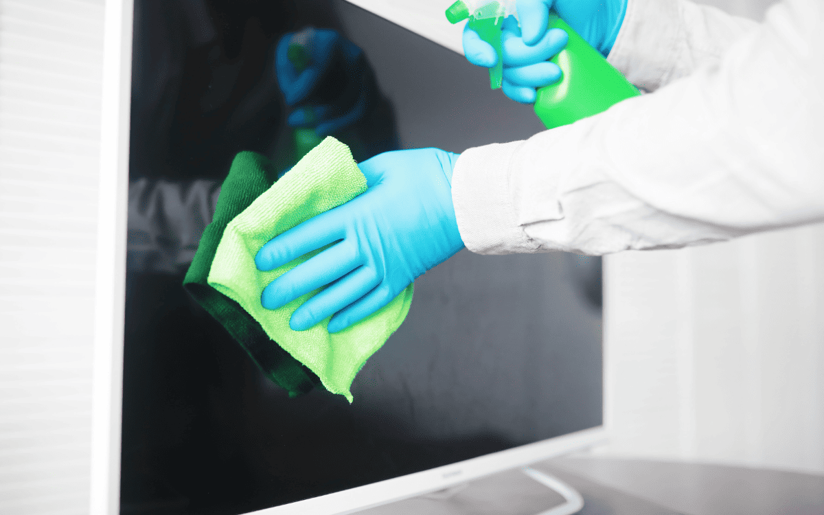 The Best Screen Cleaners of 2023 - TV Screen Cleaner